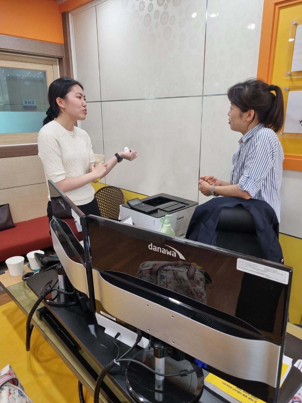 문경시 신규안심학교 (신기초) 방문 및 물품지원